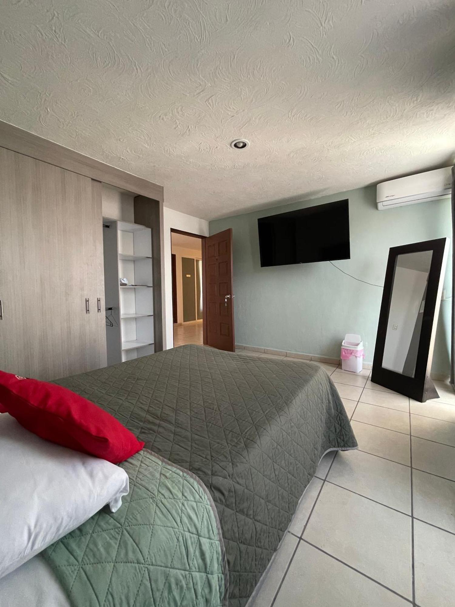 2 Venator House Boutique Appartement León Buitenkant foto